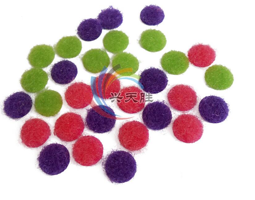 背膠魔術(shù)貼廠家正加快轉(zhuǎn)型升級(jí)的力度 背膠魔術(shù)貼廠家正加快轉(zhuǎn)型升級(jí)的力度